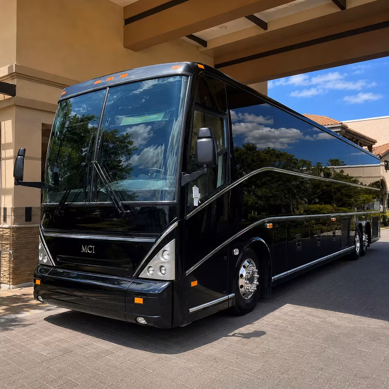 woodbridge construction and industrial worksite bus rentals