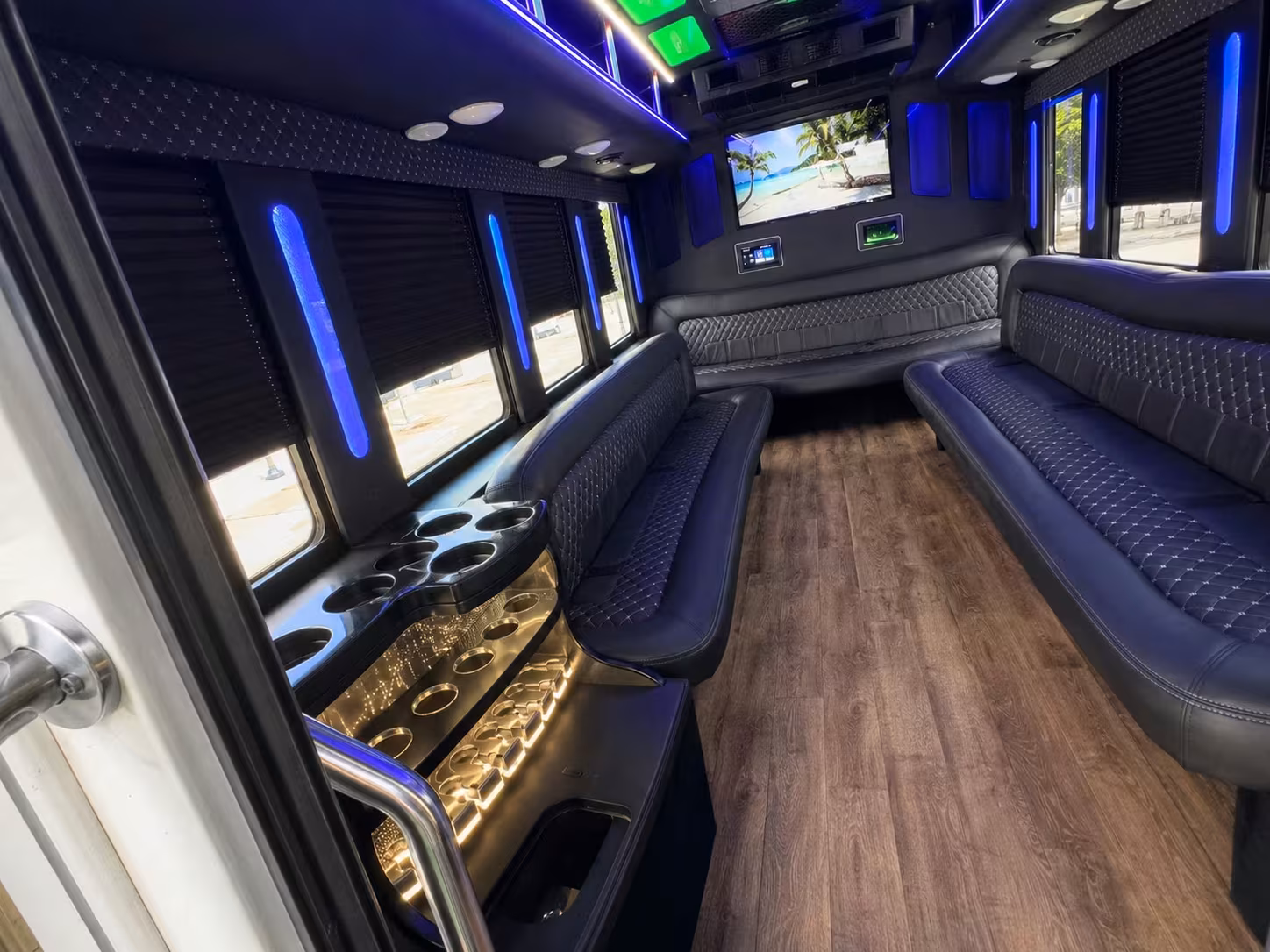 woodbridge prom party bus rentals for groups riding together