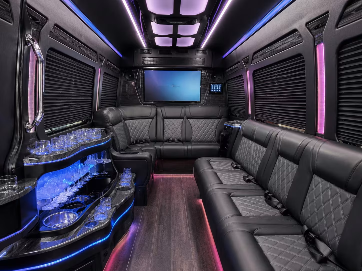 yankees and mets fan bus rentals from woodbridge nj